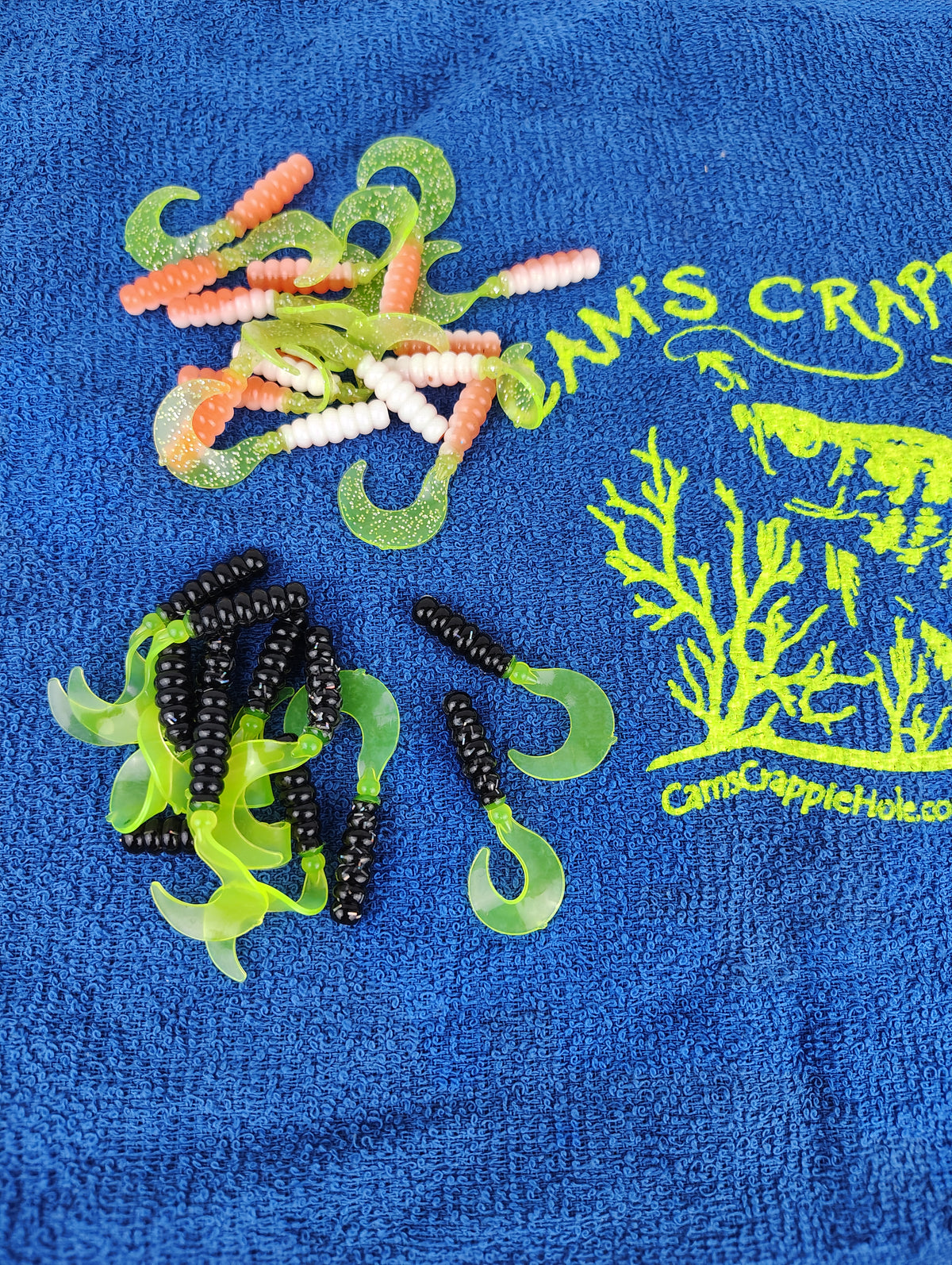 Cam's 2"(HOLOGRAM FLAKE) ORANGE CRUSH/BLACK & CHARTREUSE 100pc (SPLIT SET) Curly Tail Crappie Soft Jigs [A Cam's Exclusive