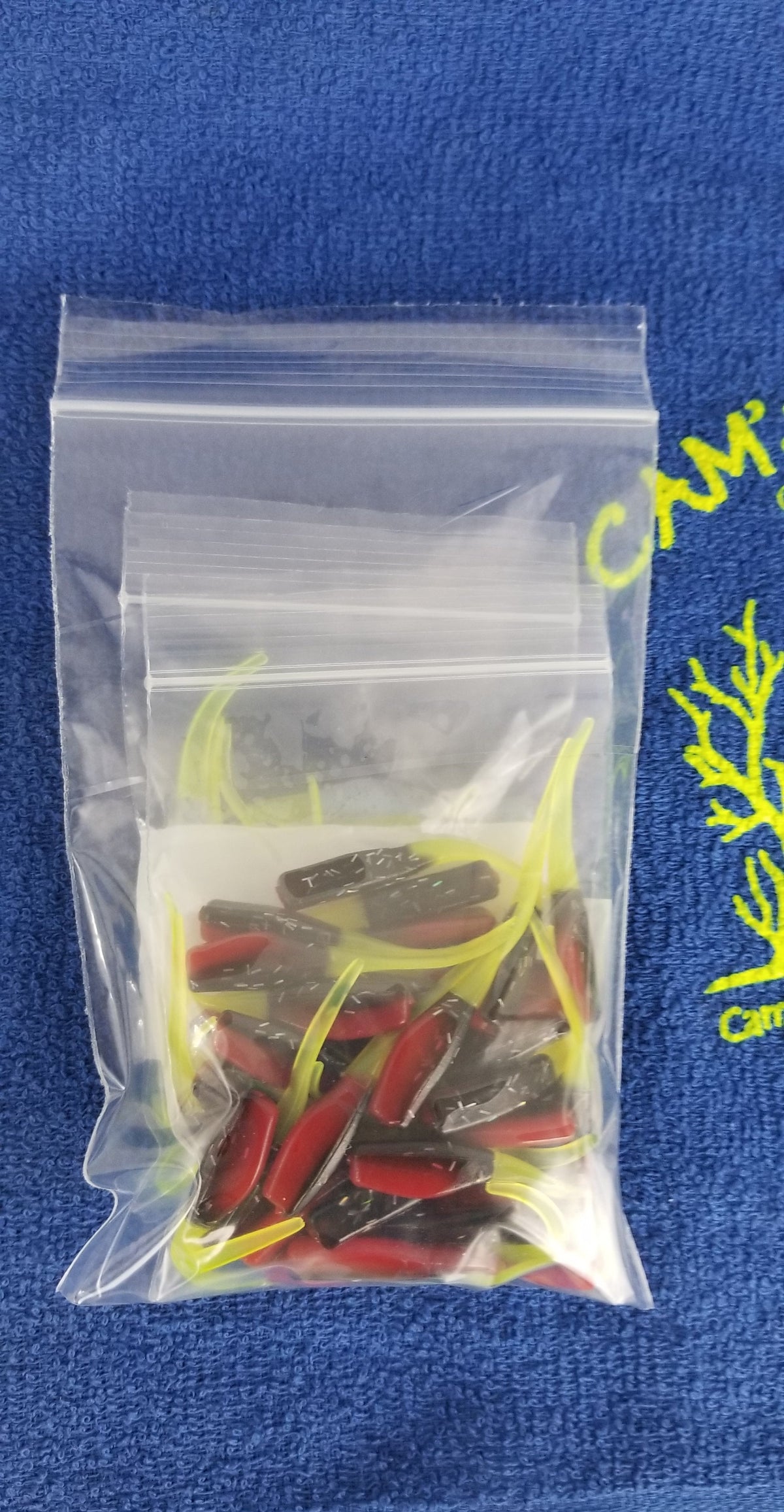 Cam's 2"(HOLOGRAM FLAKE) RED BLACK & CHARTREUSE/MONKEY MILK & CHARTREUSE 100pc (SPLIT SET) Stinger Shad Crappie Soft Jigs [A Cam's Exclusive]