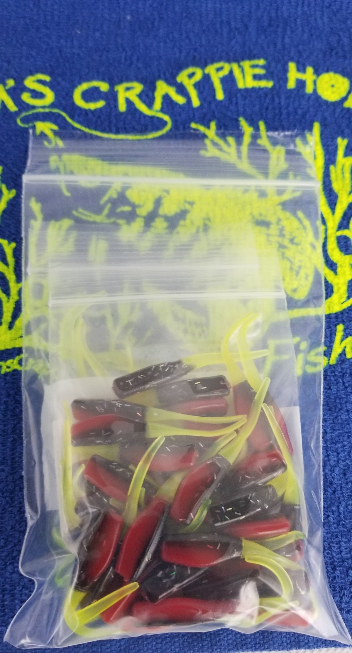 Cam's 2"(HOLOGRAM FLAKE) RED BLACK & CHARTREUSE/MONKEY MILK & CHARTREUSE 100pc (SPLIT SET) Stinger Shad Crappie Soft Jigs [A Cam's Exclusive]