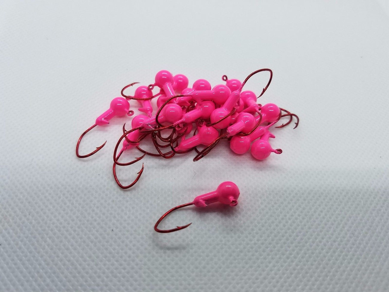 35 pk. 1/16 oz. Cam's Pink Painted Jigs with Collar and #2 Red Chrome NASTY BEND HOOK