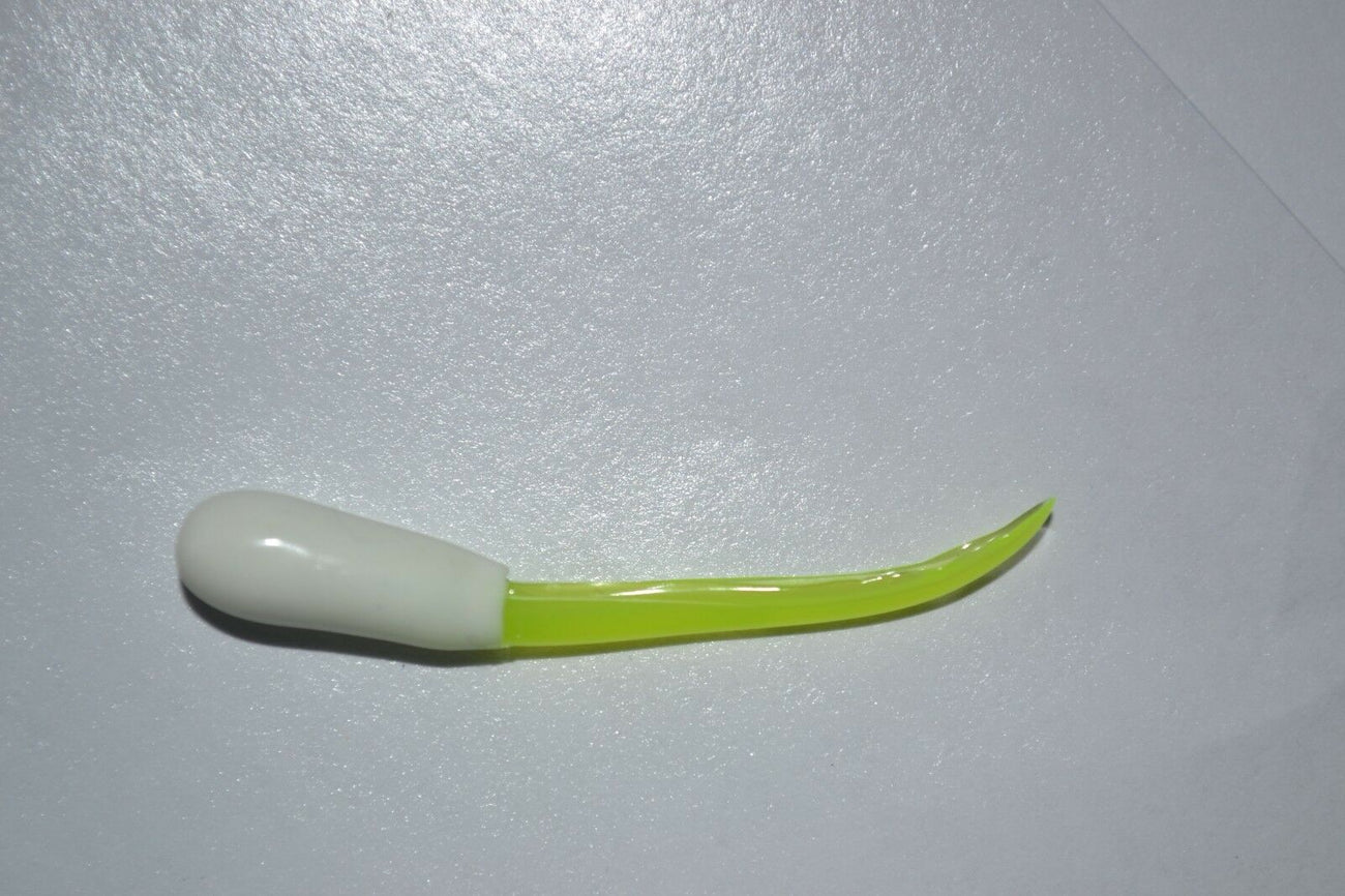 35 ct 1.5" Cam's KILLER STINGER WHITE & CHARTREUSE MINNOWS